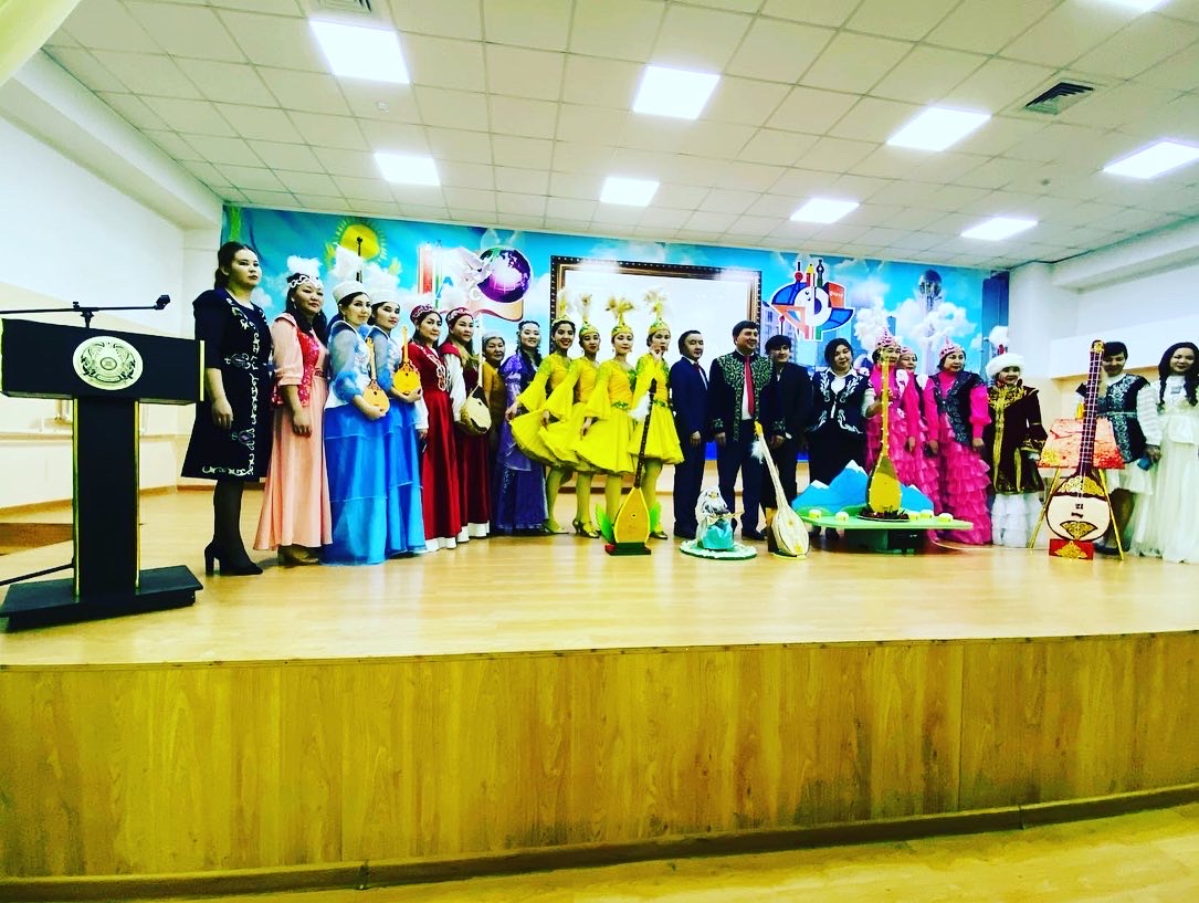 Мектепке дейінгі ұйым педагогтарының "ШЕКСІЗ ТАЛАНТ" шығармашылық V фестивалінің аудандық кезеңінде "ҮЗДІК ДЕКЛАМАТОР" номинациясы бойынша III  ОРЫН   Сейітсұлтан Орынкул Тоқтарқызы МАРАПАТТАЛАДЫ.